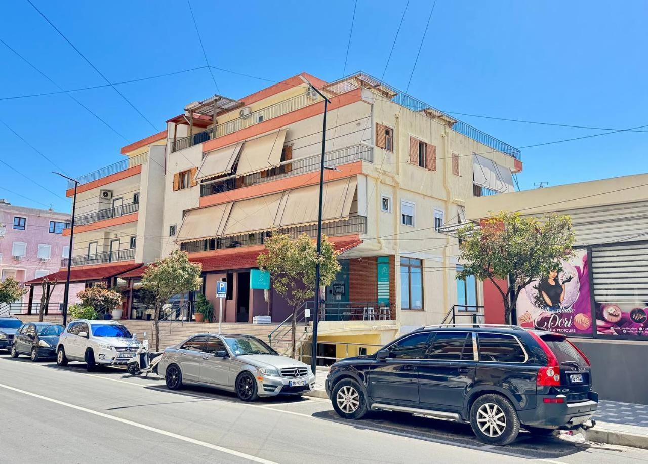 Colorful Sea View Apartment Sarande Exterior photo
